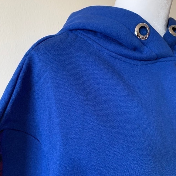 LF bell sleeve crop sweatshirt size XS NWT - Picture 2 of 13